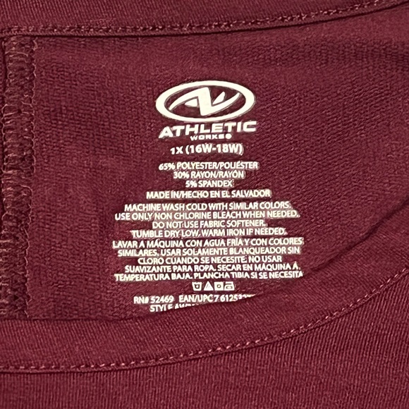 ATHLETIC WORKS Burgundy side slit Tunic!! Size 1X NWOT - Picture 3 of 6